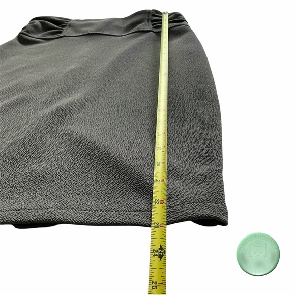 Gray Pencil Skirt • Size S • Ruched Waist • Chic Workwear - Picture 7 of 8
